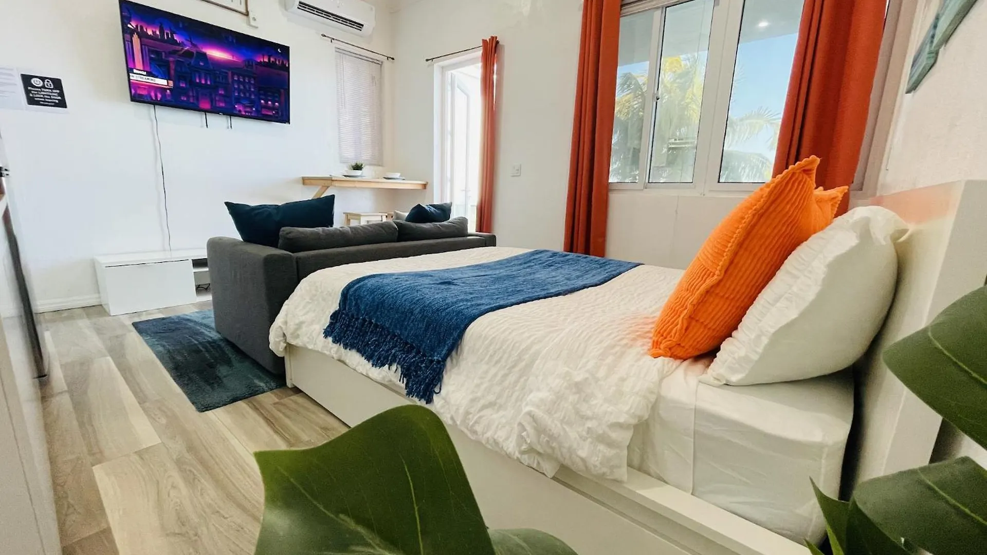 Ocean Breeze Studios Nassau