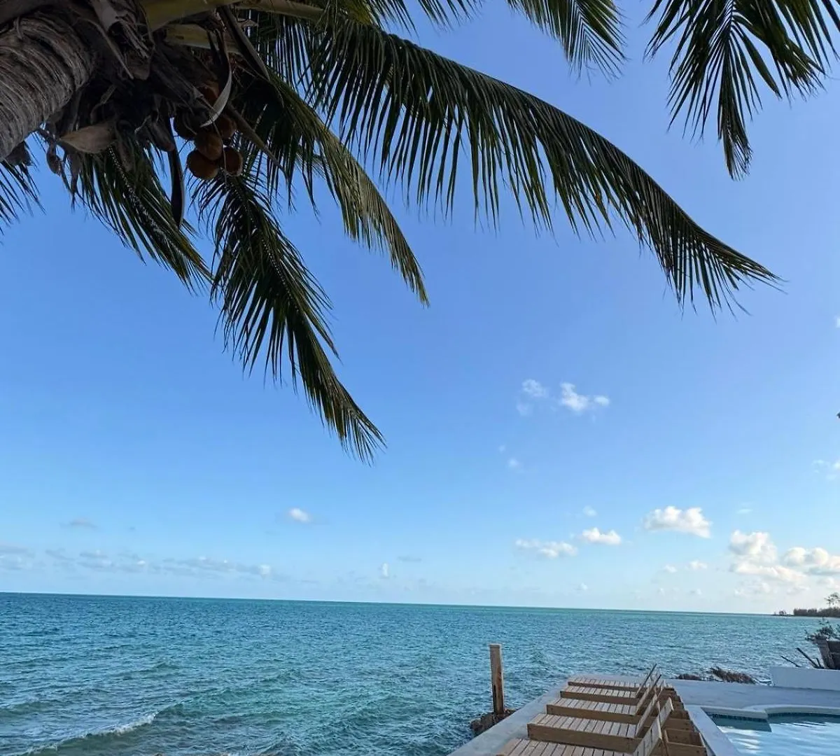 Homestay Ocean Breeze Studios Nassau Bahamas