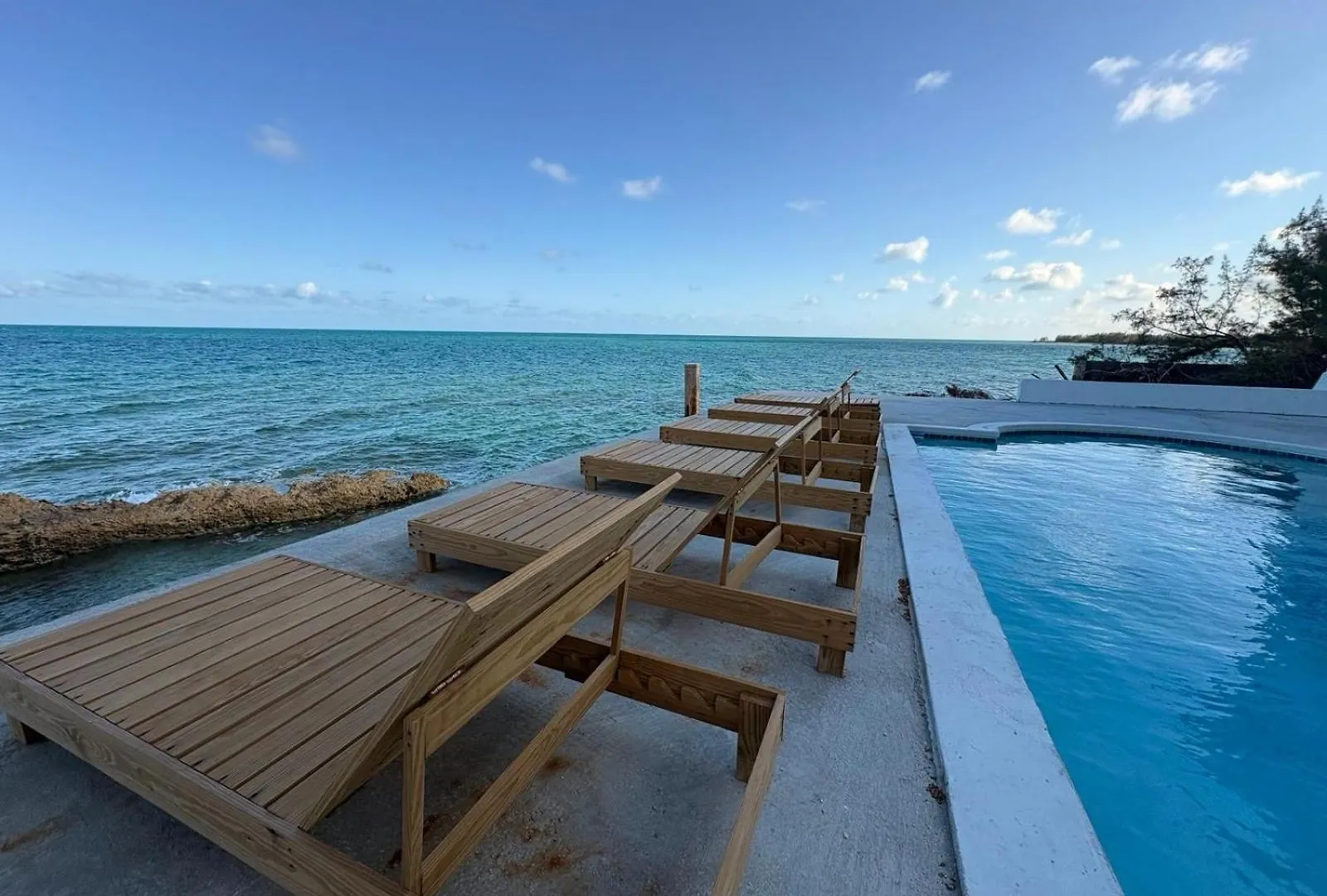 Ocean Breeze Studios Nassau