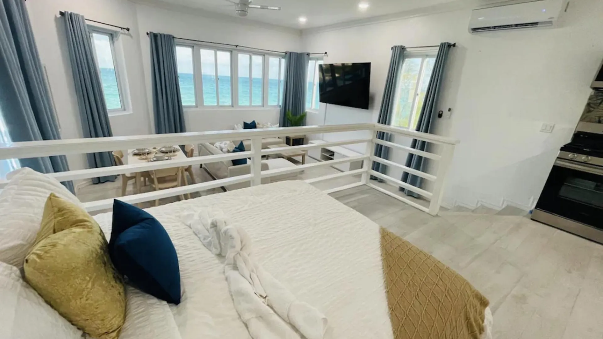 Ocean Breeze Studios Nassau Bahamas